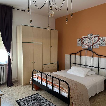 Apartament La Casa Di Jennifer Parma Zewnętrze zdjęcie