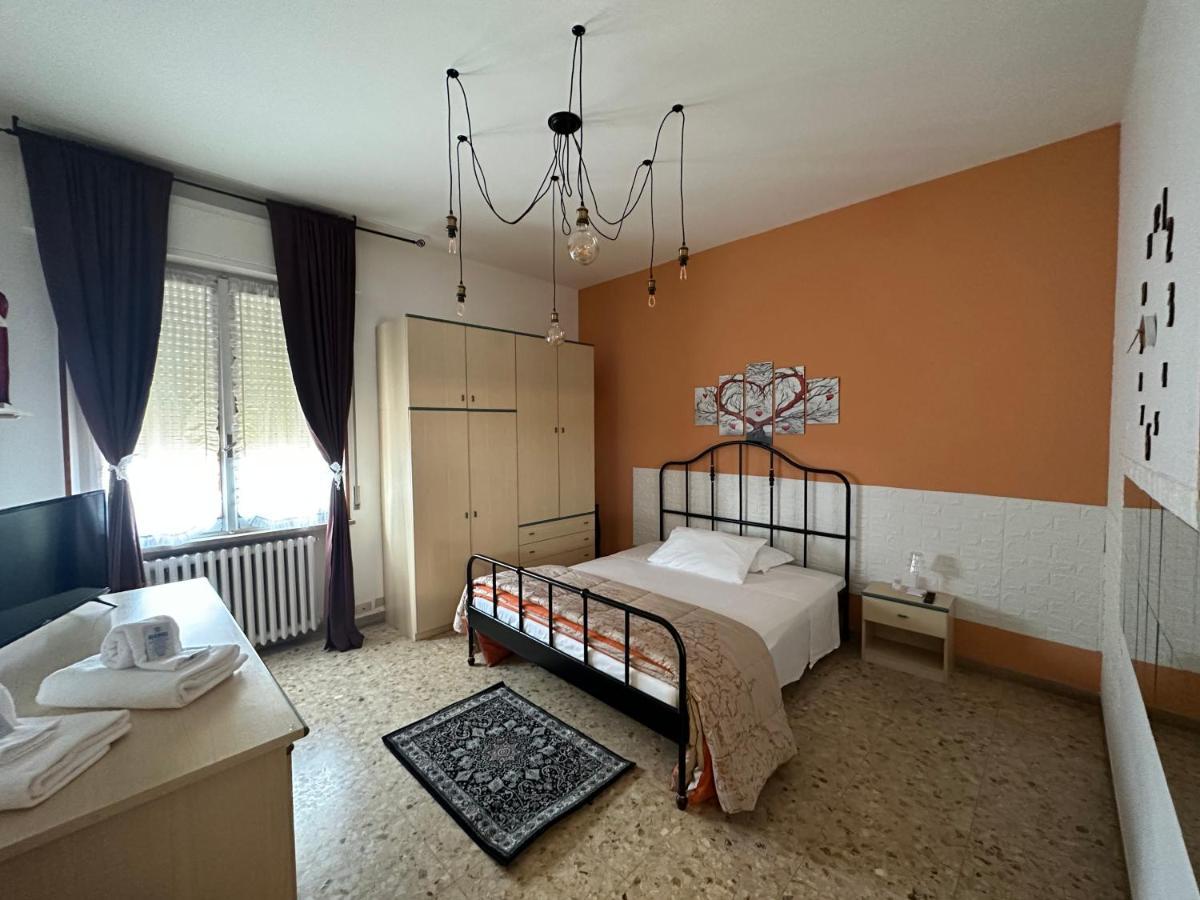 Apartament La Casa Di Jennifer Parma Zewnętrze zdjęcie