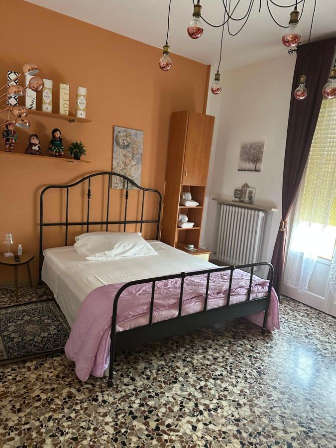 Apartament La Casa Di Jennifer Parma Zewnętrze zdjęcie